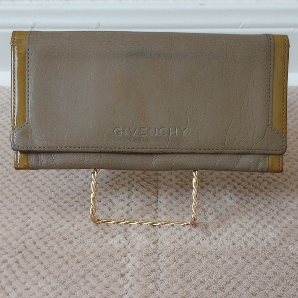 Givenchy Vintage Tan Leather Bifold Wallet